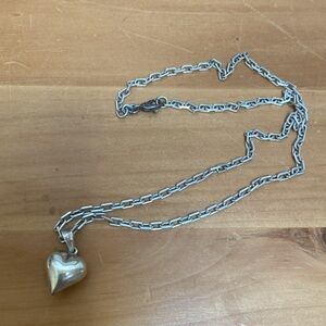 Necklace and puffed heart pendant from Argentina. 🇦🇷🤍